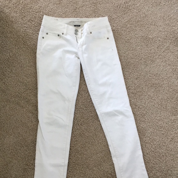 American Eagle Outfitters Denim - White American Eagle Jeans